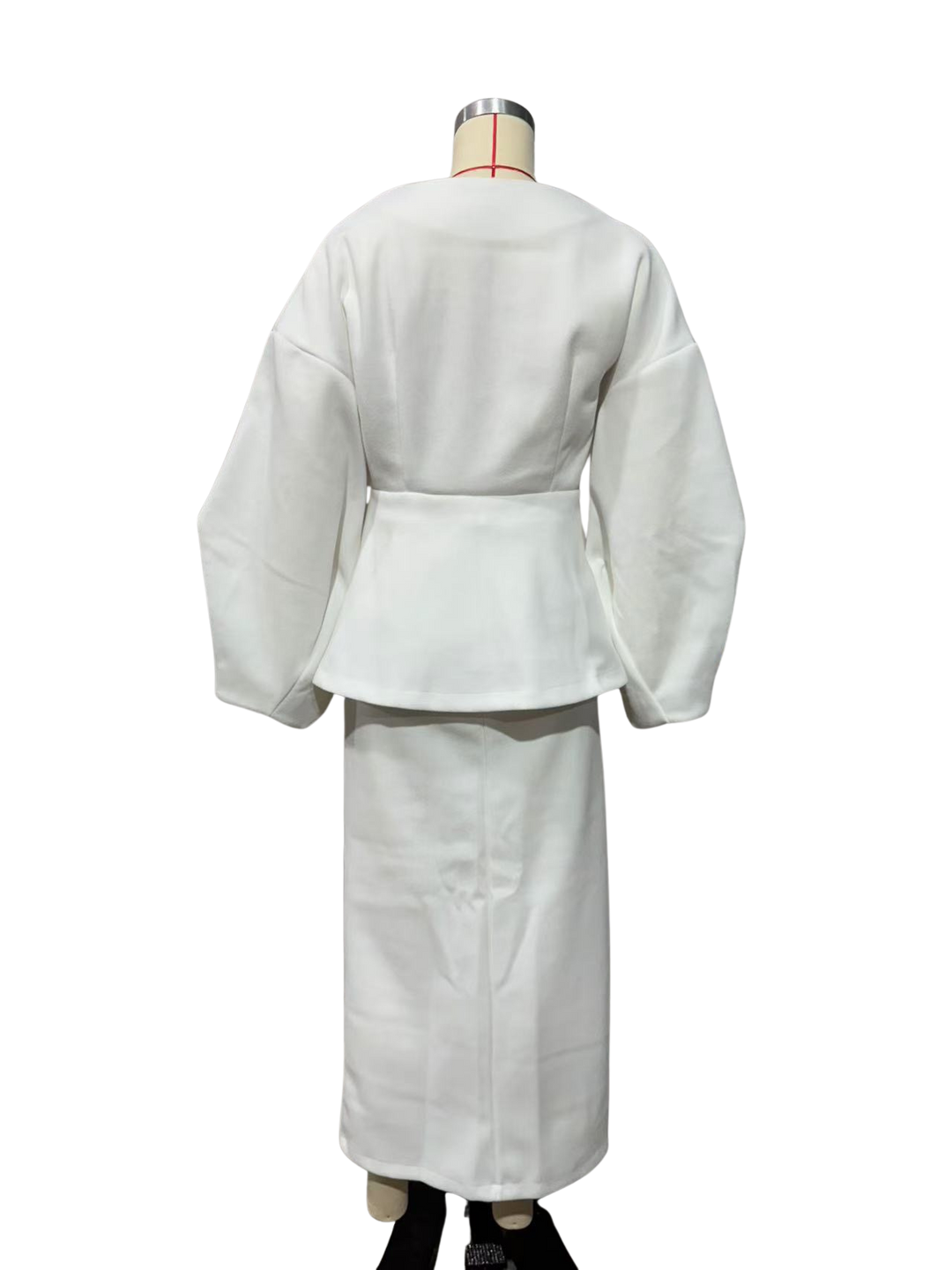 סט שני חלקים צמרי בעיצוב מלכותי חצאית מידי ובלייזר - Reina