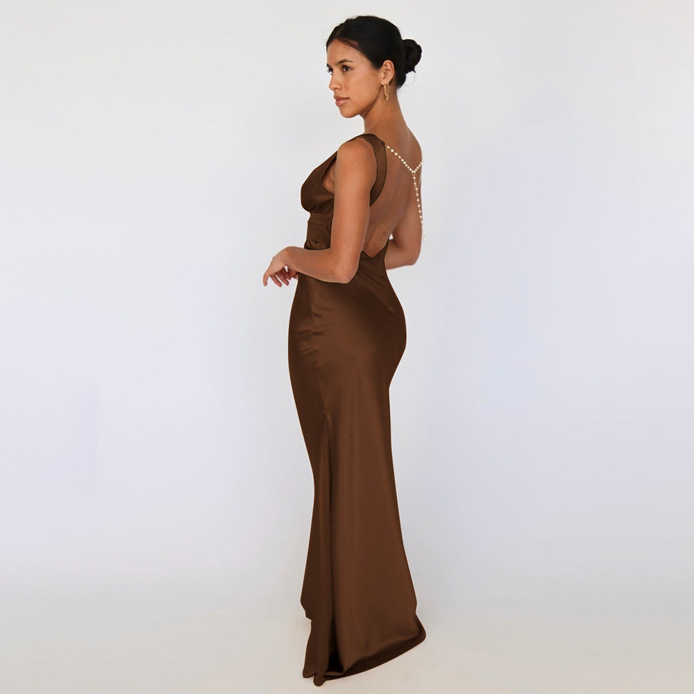 שמלת מקסי סאטן אלגנטית שרשרת פנינים בגב - מיליה