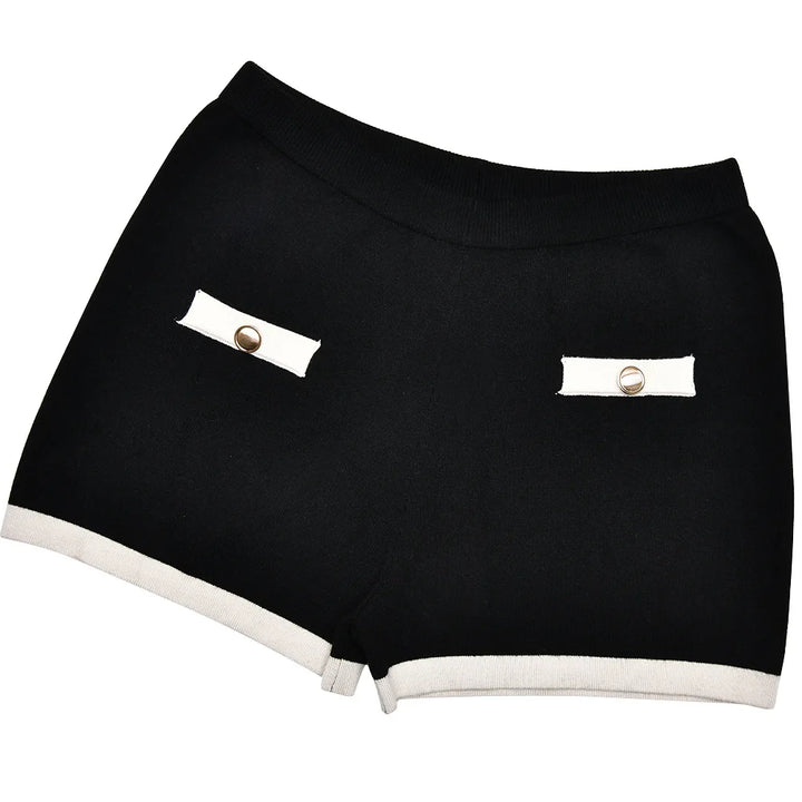 חליפת שני חלקים סרוגה בעיצוב קלאסי מחויט סריג ומכנסיים קצרים - אלנה