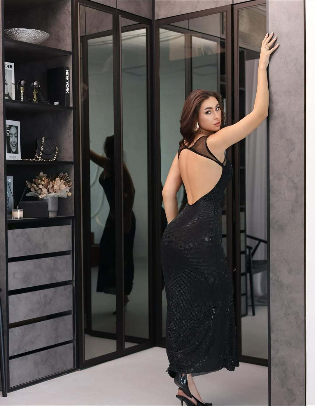 שמלת מקסי יוקרתית בעיצוב זרקונים מנצנצים גב פתוח  - קיארה