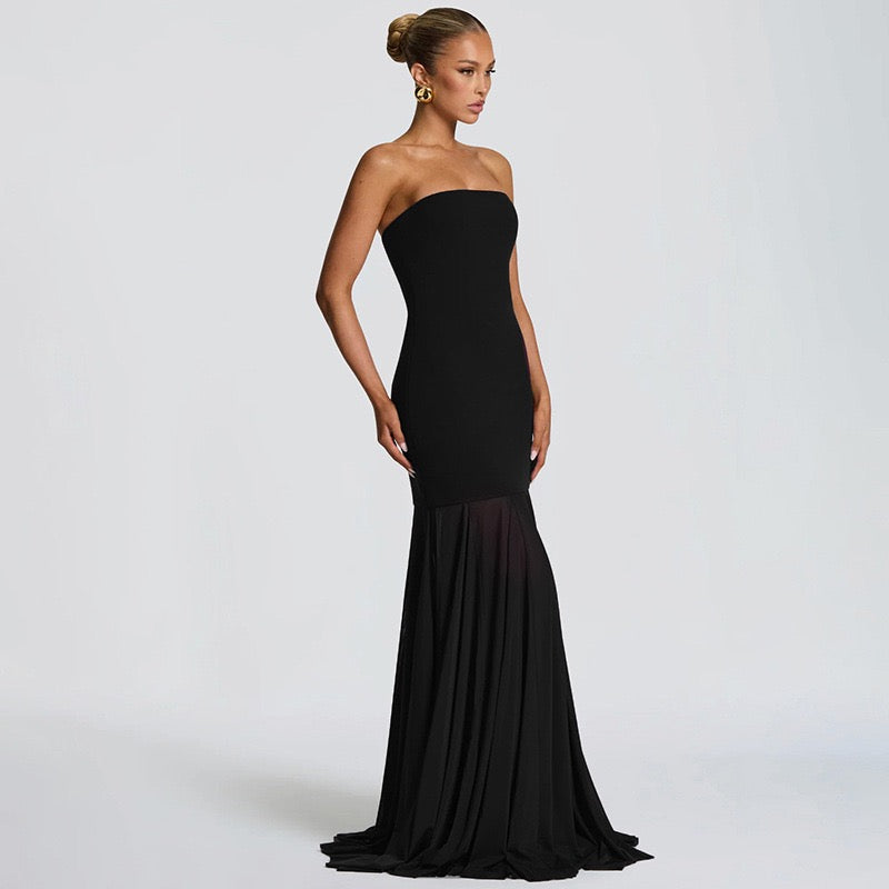 שמלת מקסי סטרפלס בעיצוב שיפון בעיטור צעיף תואם - ג׳יג׳י