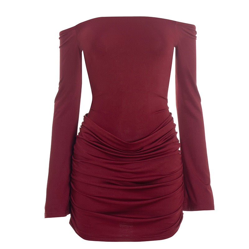 שמלת מיני בעיצוב בגד גוף וקיפולים כתפיים חשופות - רוקי