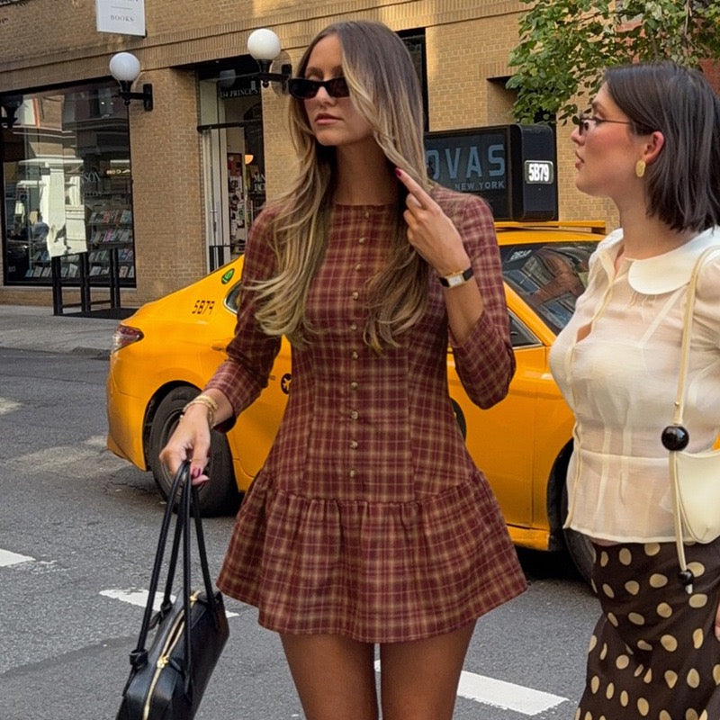 שמלת מיני מלמלה משובצת בעיצוב כפתורים - מוניקה