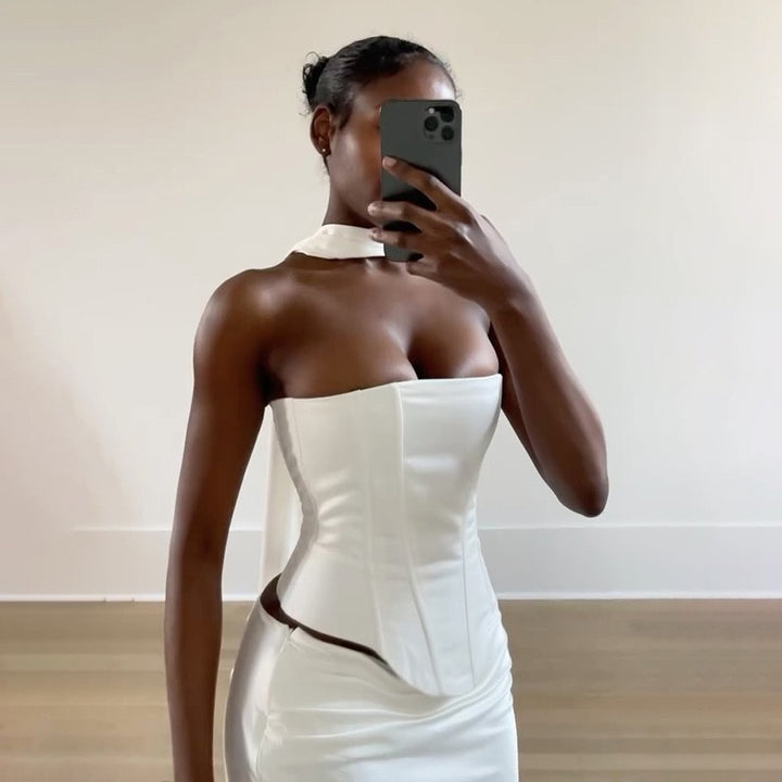 סט שני חלקים סאטן חצאית מקסי וטופ סטרפלס בעיטור צעיף תואם - Amori