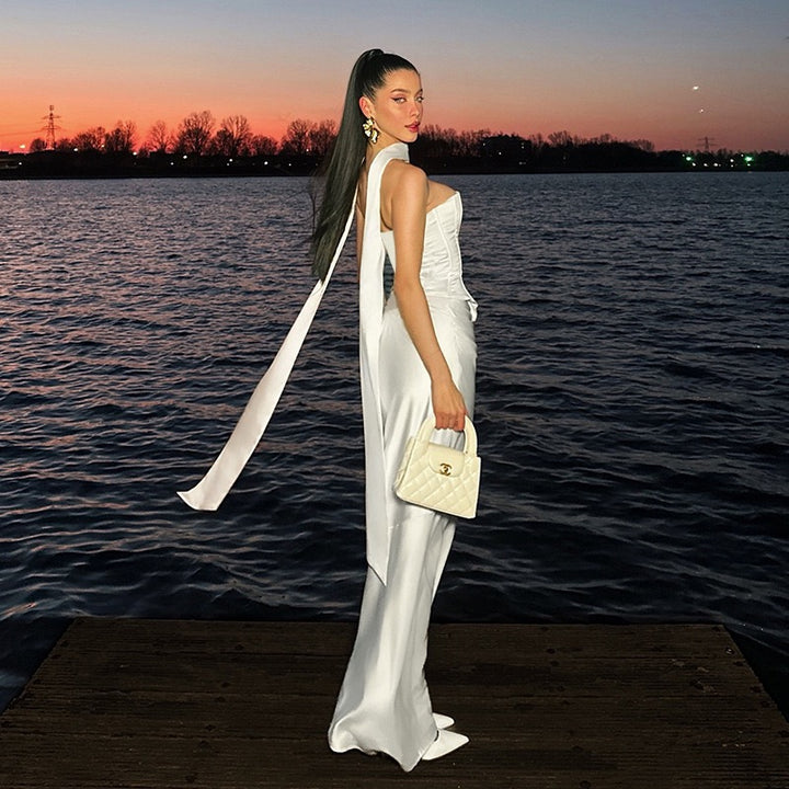 סט שני חלקים סאטן חצאית מקסי וטופ סטרפלס בעיטור צעיף תואם - Amori