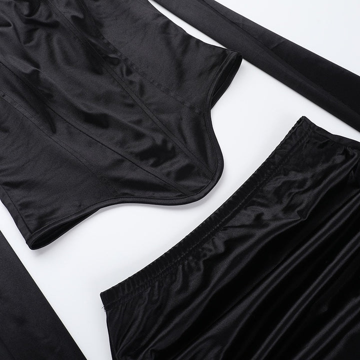 סט שני חלקים סאטן חצאית מקסי וטופ סטרפלס בעיטור צעיף תואם - Amori