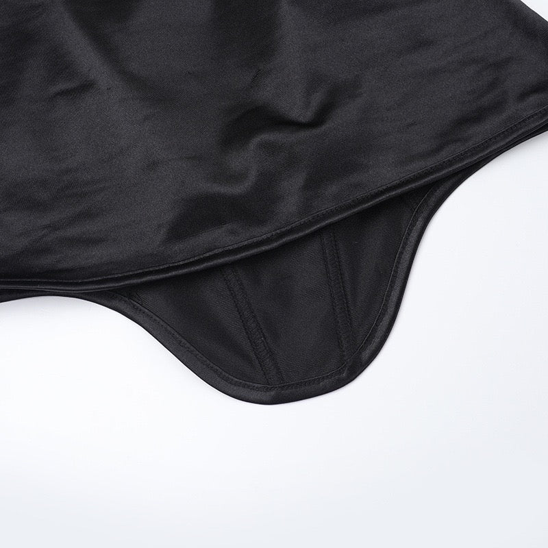 סט שני חלקים סאטן חצאית מקסי וטופ סטרפלס בעיטור צעיף תואם - Amori