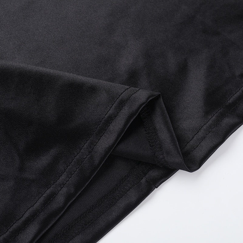 סט שני חלקים סאטן חצאית מקסי וטופ סטרפלס בעיטור צעיף תואם - Amori