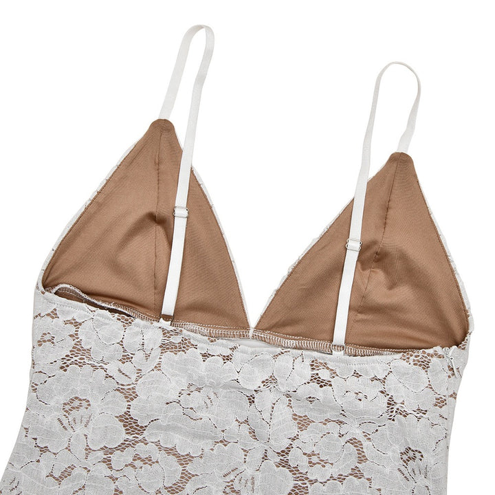 שמלת מקסי סאטן בעיצוב שסע ותחרה - אמורי