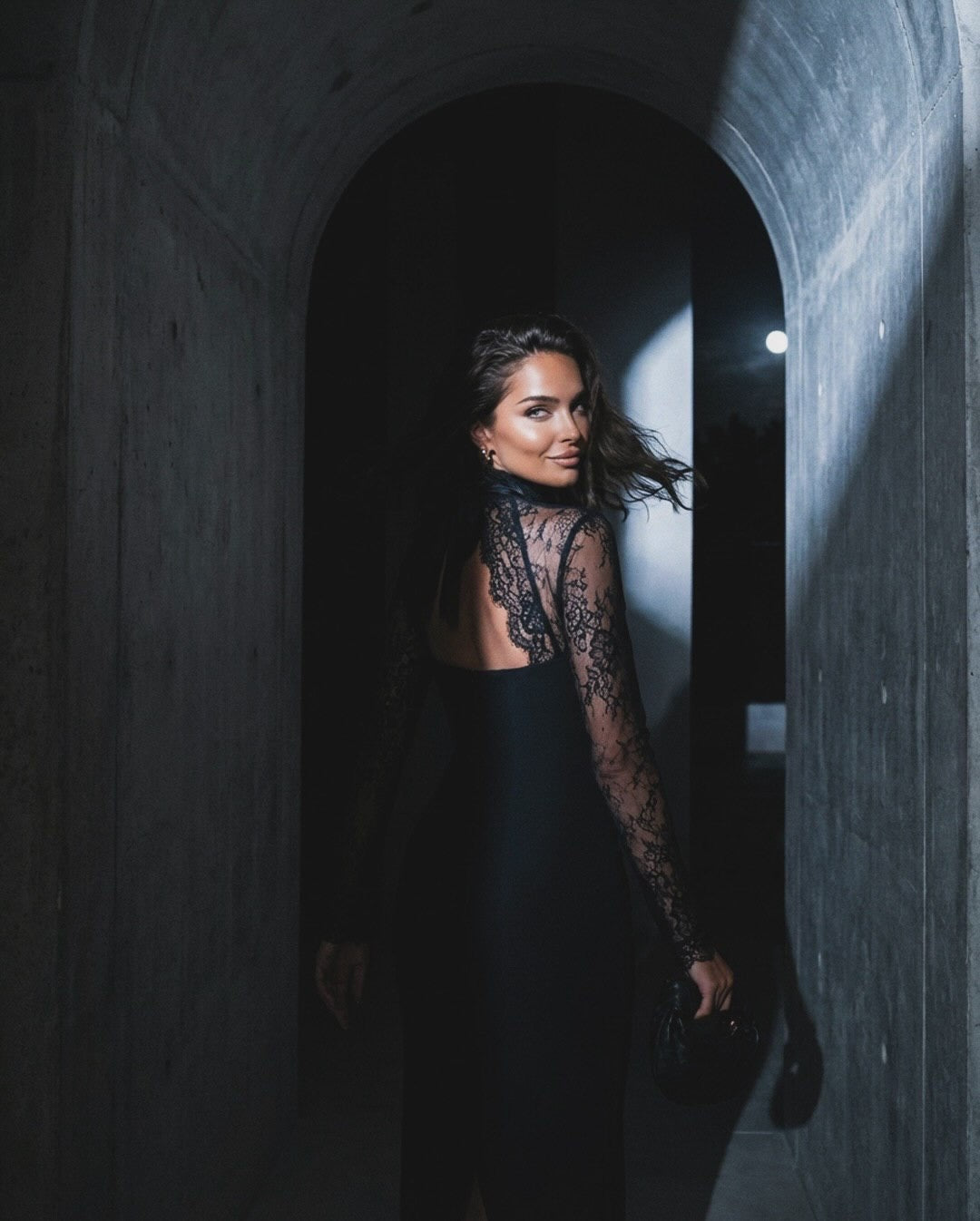 שמלת מקסי בעיטור תחרה - ILAY