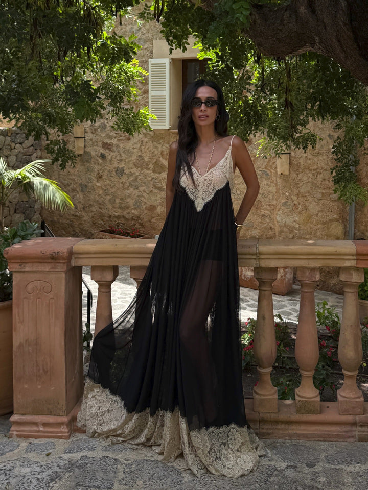 שמלת מקסי שיפון בעיטור תחרה גב פתוח - שיראלה