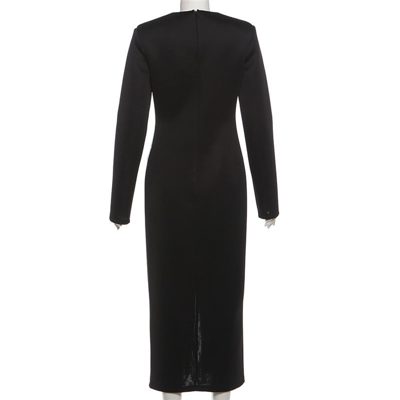 שמלת מקסי אלגנטית מחויטת בעיטור תחרה בעיצוב שסע - YANA