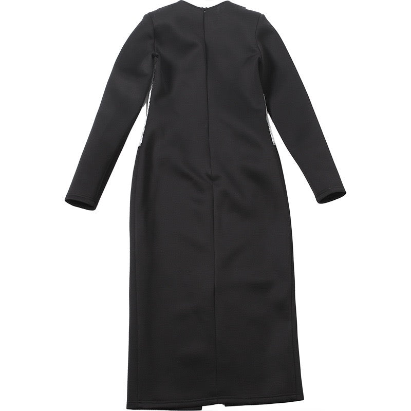 שמלת מקסי אלגנטית מחויטת בעיטור תחרה בעיצוב שסע - YANA