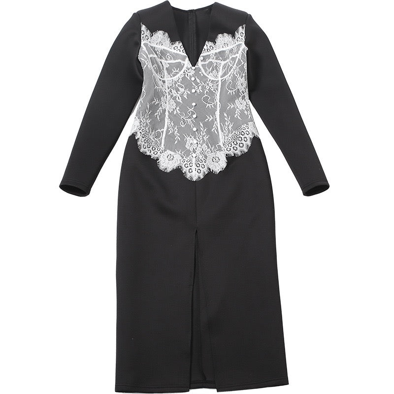 שמלת מקסי אלגנטית מחויטת בעיטור תחרה בעיצוב שסע - YANA