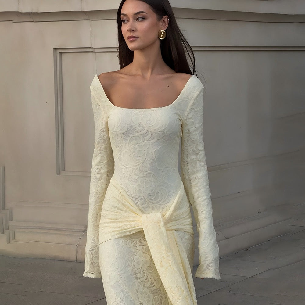 שמלת מקסי תחרה בגזרת בת הים גב פתוח בעיטור קשירה - נואלה