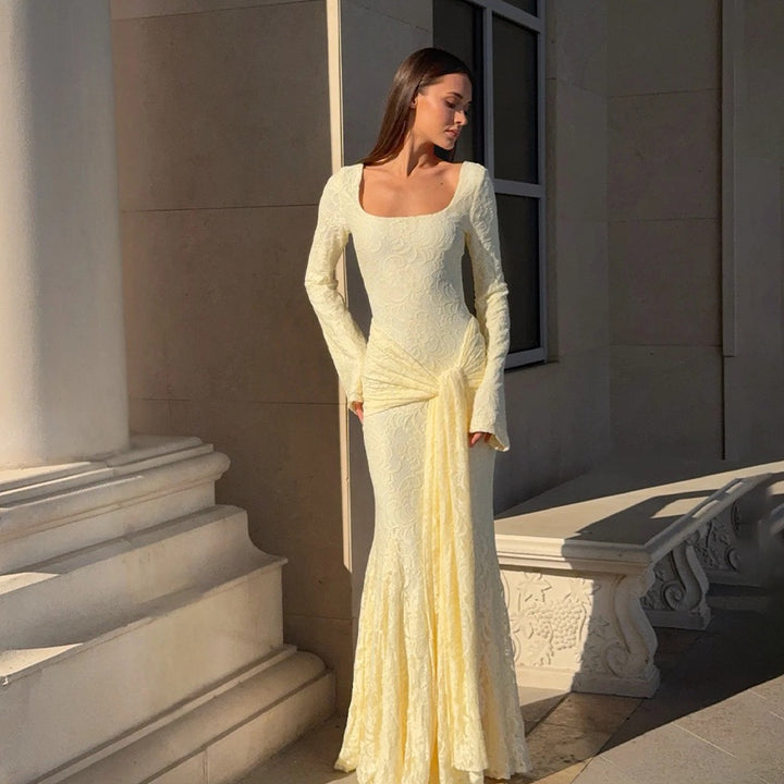 שמלת מקסי תחרה בגזרת בת הים גב פתוח בעיטור קשירה - נואלה