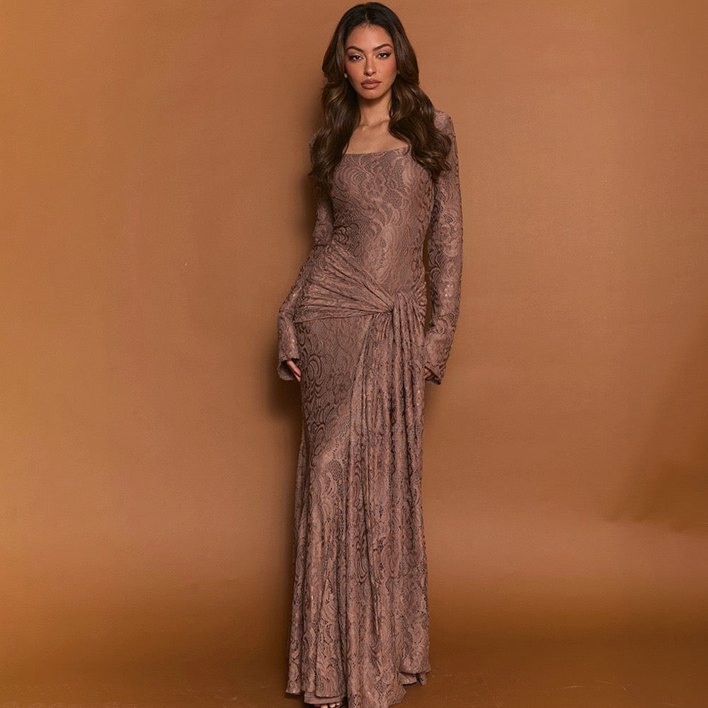 שמלת מקסי תחרה בגזרת בת הים גב פתוח בעיטור קשירה - נואלה