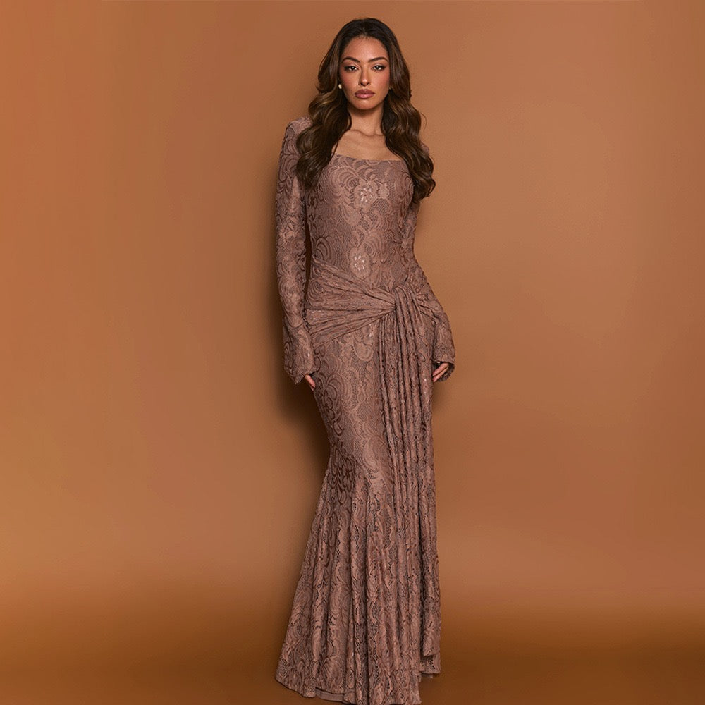 שמלת מקסי תחרה בגזרת בת הים גב פתוח בעיטור קשירה - נואלה