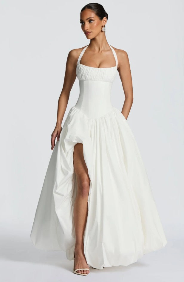 שמלת מקסי בלון בעיצוב שסע קשירה בעורף - ביאנקה