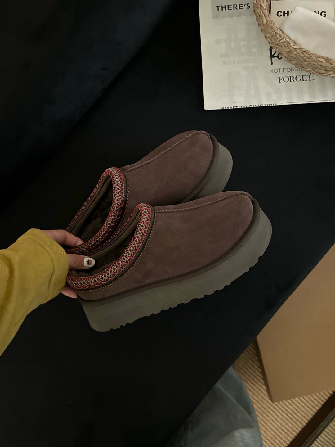 נעלי בית פרוותיות באיכות גבוהה במגוון צבעים