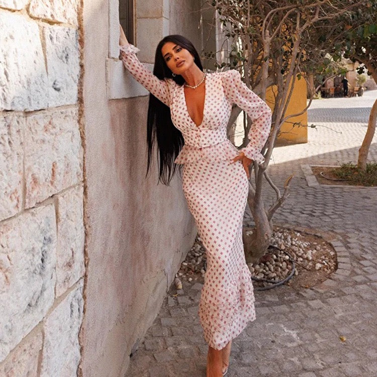סט שיפון פרחוני שני חלקים חצאית מקסי וחולצת כפתורים  - GAL