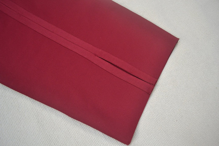 שמלת מידי מחויטת בד מחטב בעיטור תחרה - ALORA