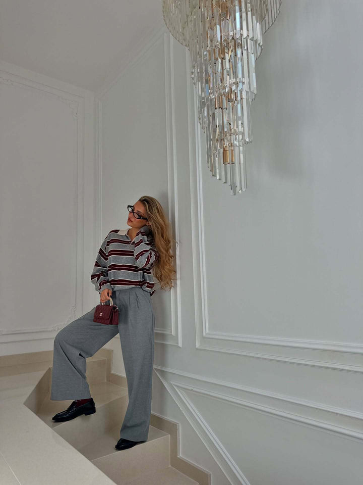 סוודר פסים בעיצוב צווארון פולו