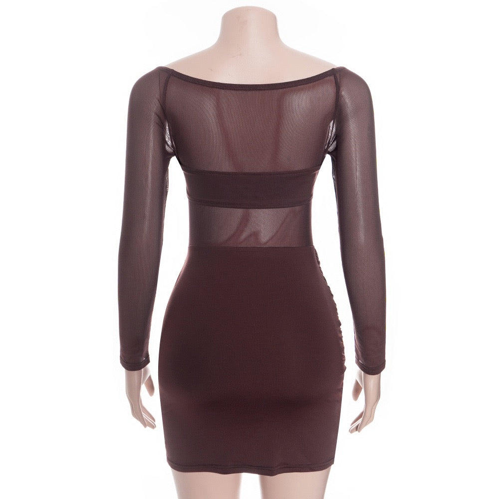 שמלת מיני בעיצוב שיפון כתפיים חשופות - אלה לי