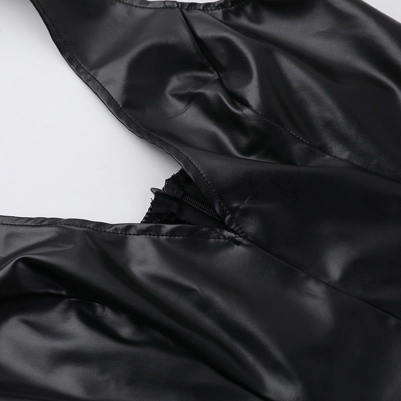 שמלת מיני דמוי עור בגזרת A - טום