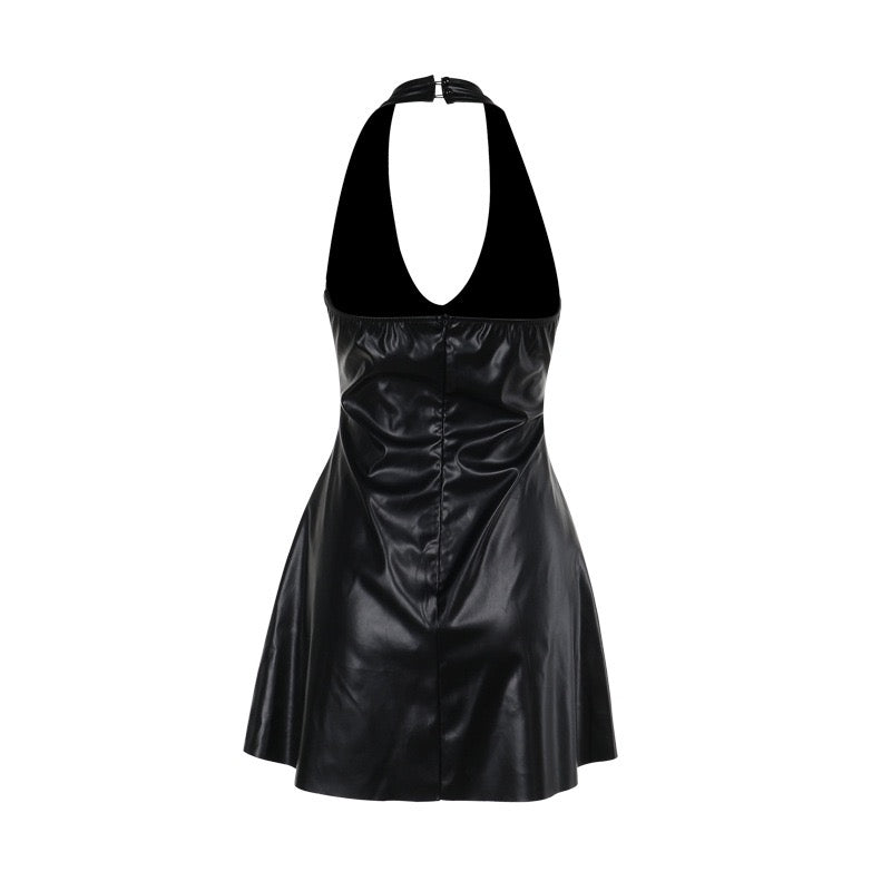 שמלת מיני דמוי עור בגזרת A - טום