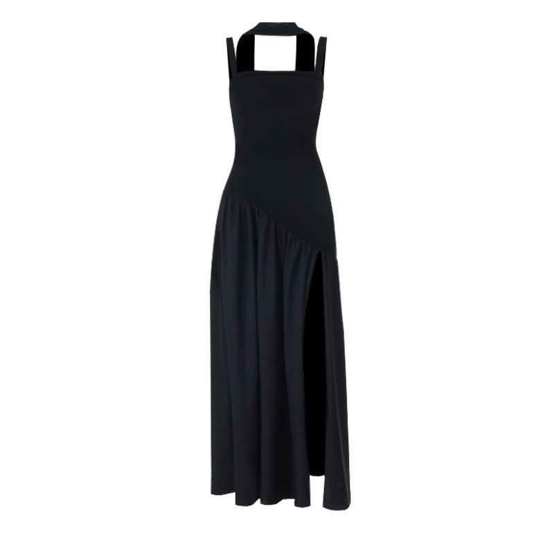 שמלת מקסי אלגנטית בעיצוב שסע בעיטור צעיף - פאר