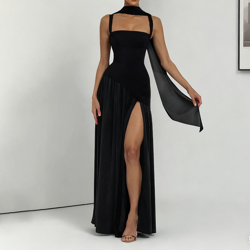 שמלת מקסי אלגנטית בעיצוב שסע בעיטור צעיף - פאר