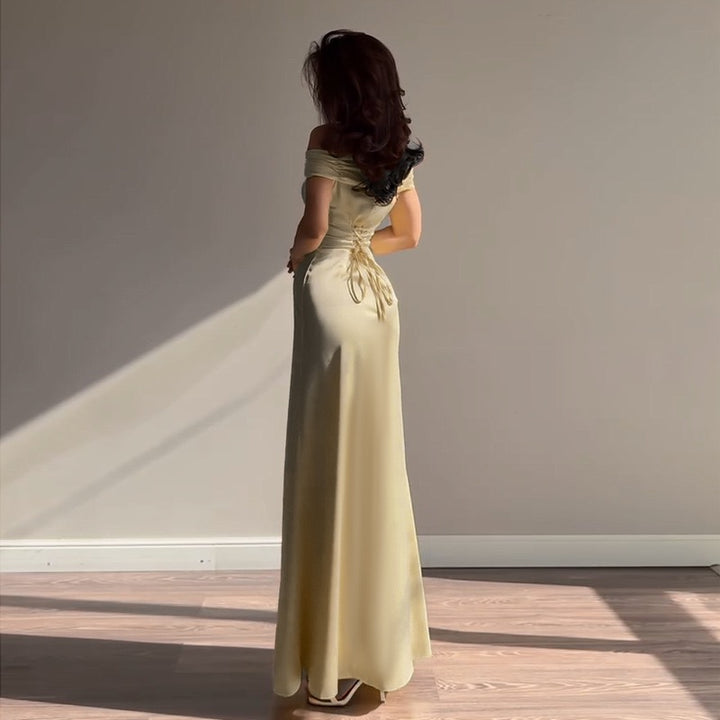 שמלת מקסי סאטן בעיצוב כתפיים חשופות - Hirus