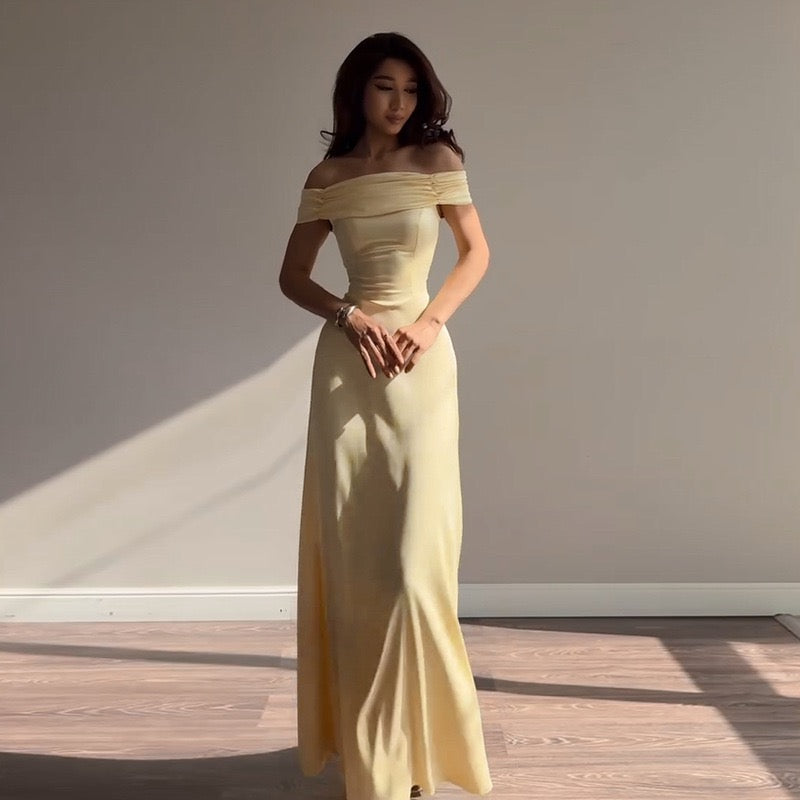 שמלת מקסי סאטן בעיצוב כתפיים חשופות - Hirus