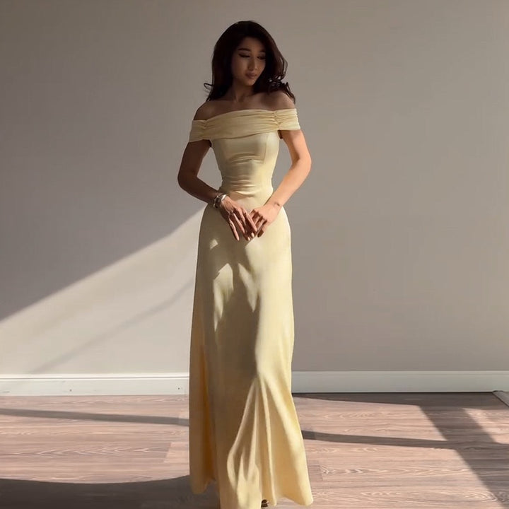 שמלת מקסי סאטן בעיצוב כתפיים חשופות - Hirus