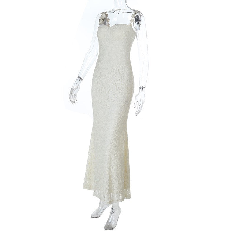 שמלת מקסי תחרה בעיצוב כתפיות פרחים - נורית