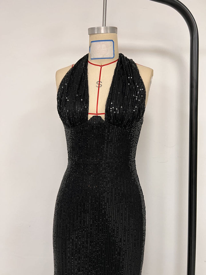 שמלת מקסי פייטים צמודה מחשוף עמוק - גרין