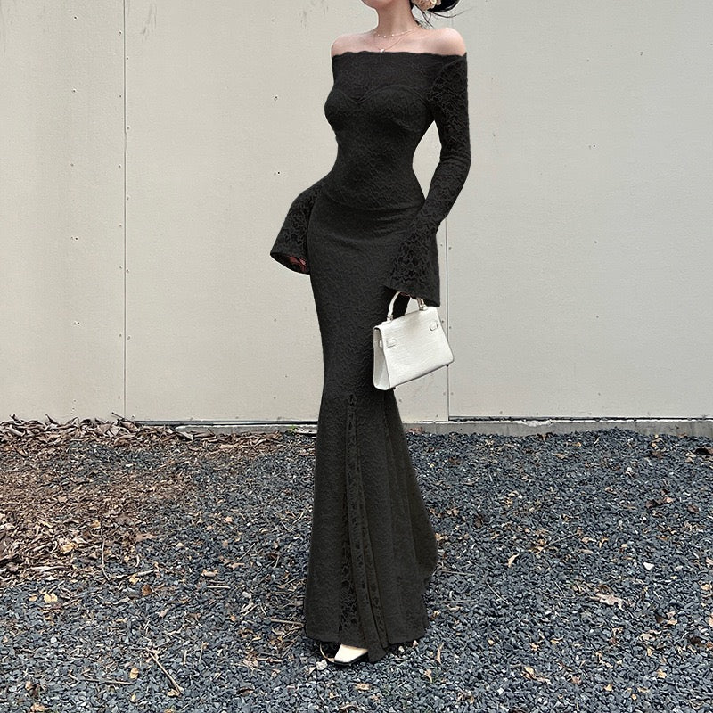 שמלת מקסי תחרה כתפיים חשופות בגזרת בת הים  - מיאל