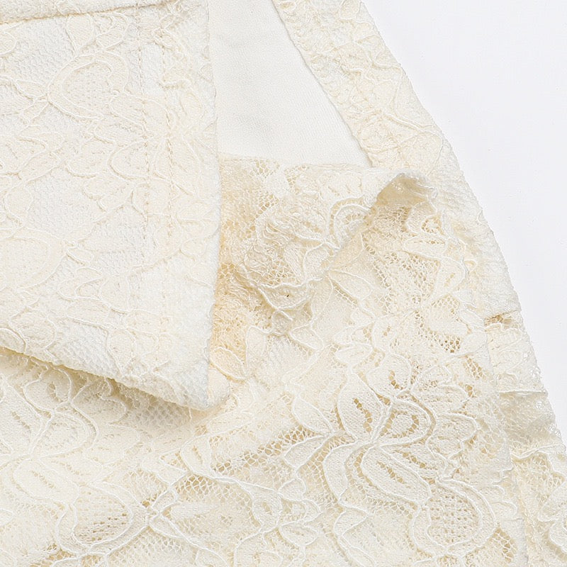 שמלת מקסי תחרה כתפיים חשופות בגזרת בת הים  - מיאל