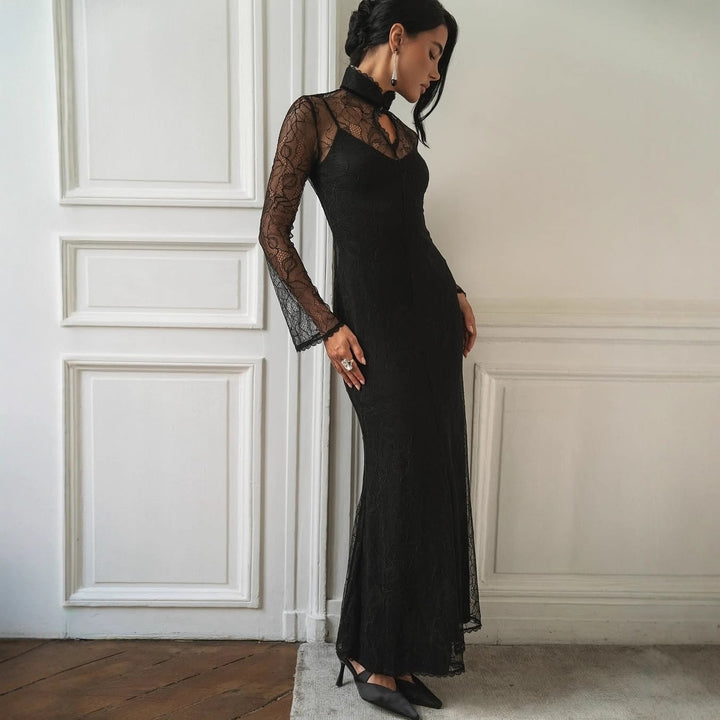 שמלת מקסי בעיטור תחרה צווארון גולף - נואר