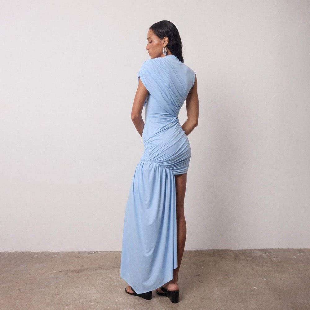 שמלת מיני כיווצים בעיצוב אסימטרי בעיטור שובל - ג'יי