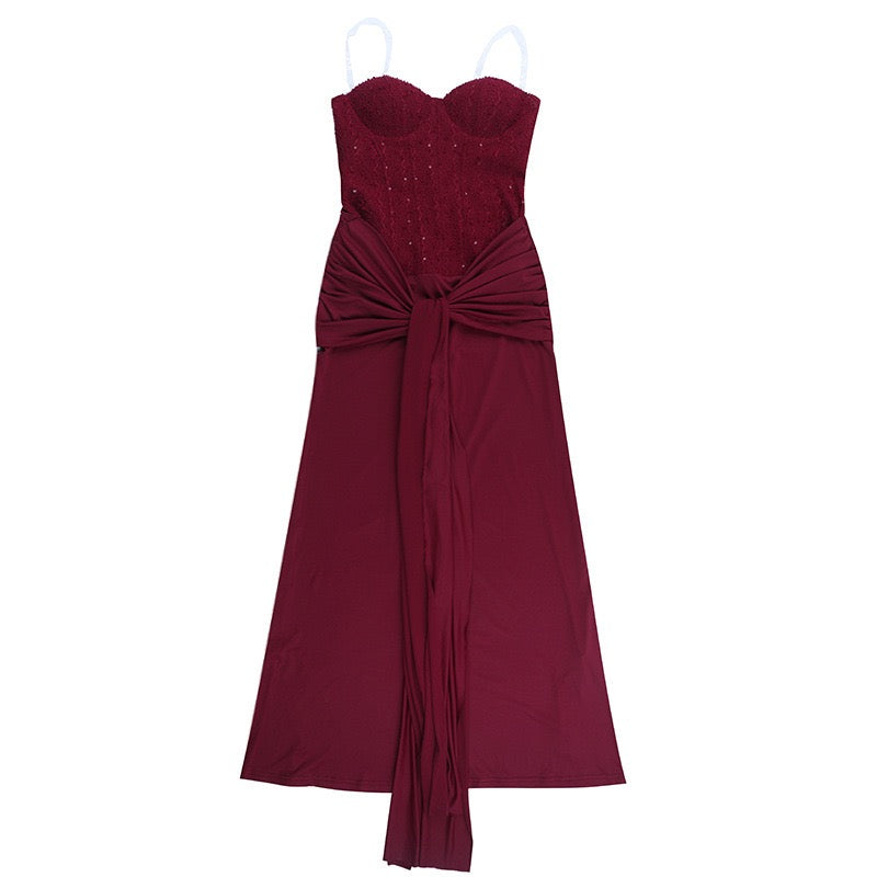 שמלת מקסי בעיצוב מחוך פייטים בעיטור קשירה וצעיף תואם - מייז