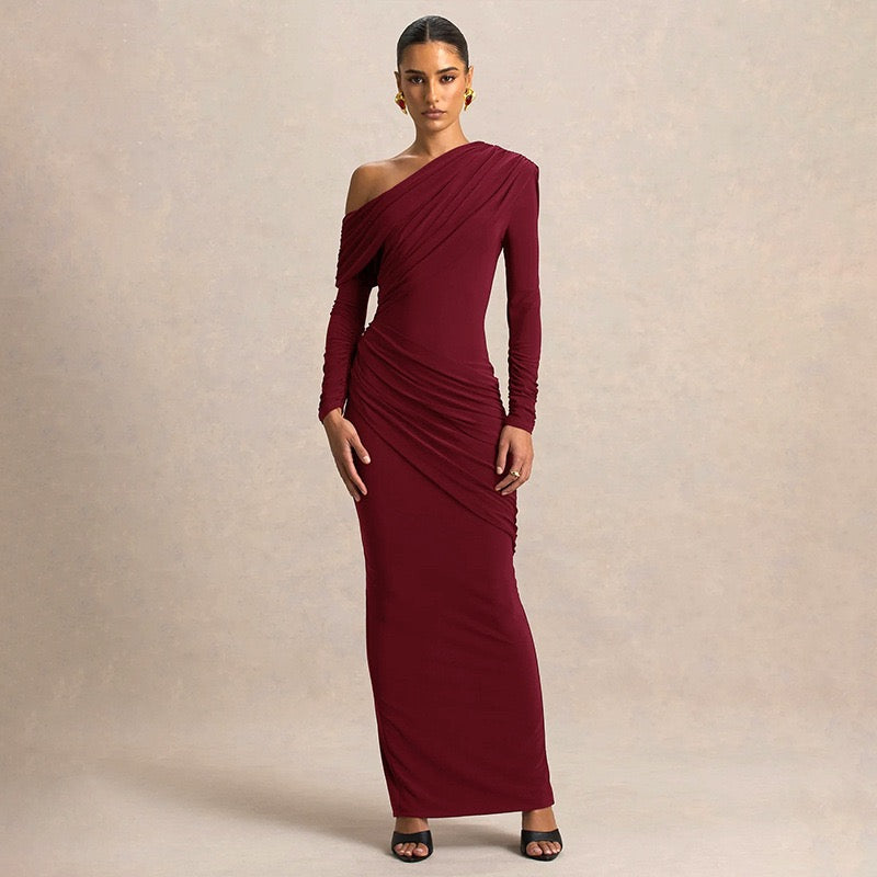 שמלת מקסי בעיצוב כיווצים וקיפולים כתף חשופה - ג׳ודית