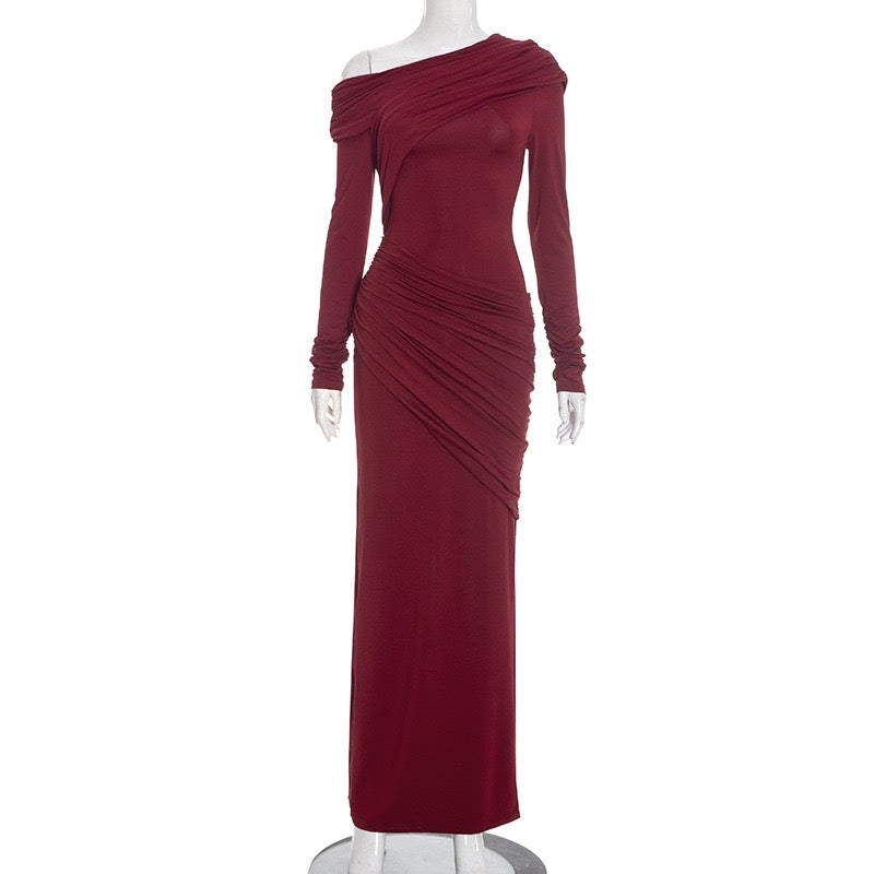 שמלת מקסי בעיצוב כיווצים וקיפולים כתף חשופה - ג׳ודית