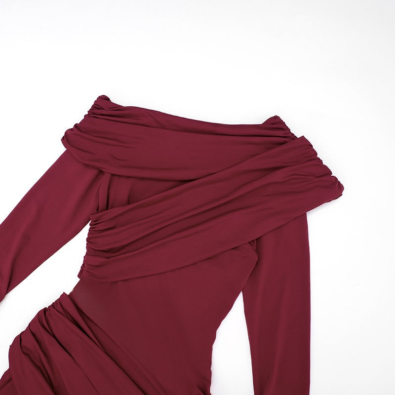 שמלת מקסי בעיצוב כיווצים וקיפולים כתף חשופה - ג׳ודית