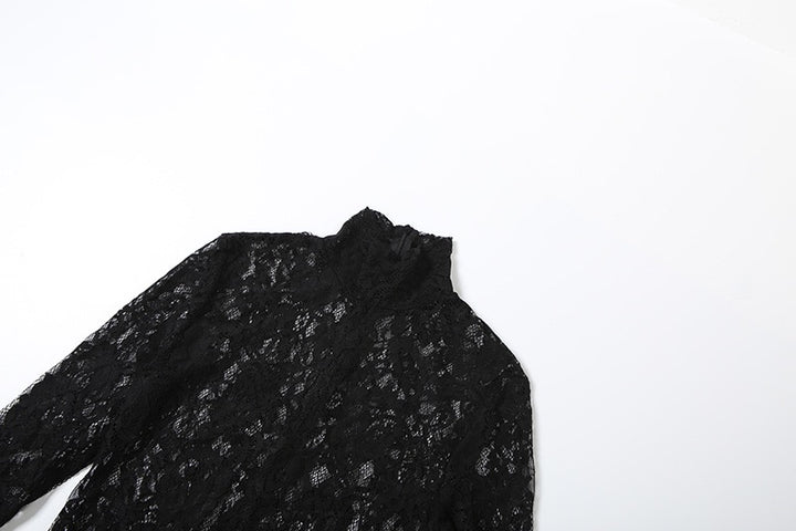 שמלת מקסי גולף בעיצוב תחרה - ג׳ולי