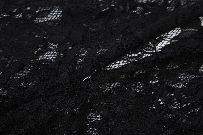 שמלת מקסי גולף בעיצוב תחרה - ג׳ולי