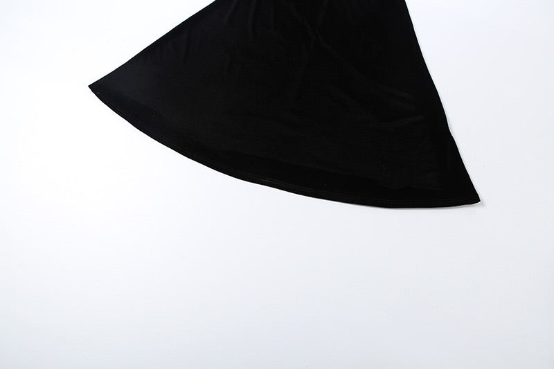 שמלת מקסי קטיפה בעיצוב כתפיים חשופות בעיטור סאטן - קאמיל