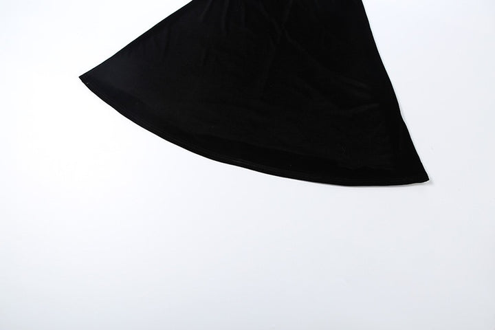 שמלת מקסי קטיפה בעיצוב כתפיים חשופות בעיטור סאטן - קאמיל