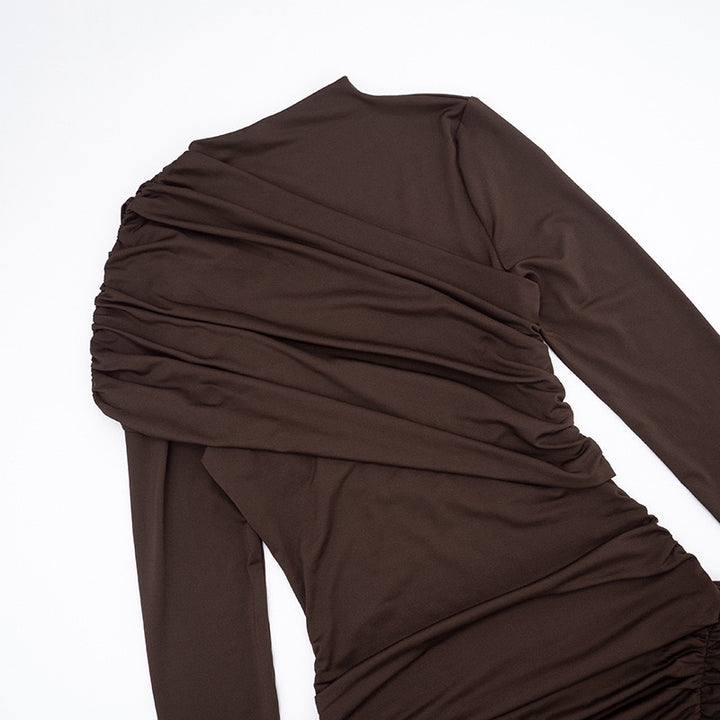 שמלת מיני בעיצוב כיווצים ושובל - דר